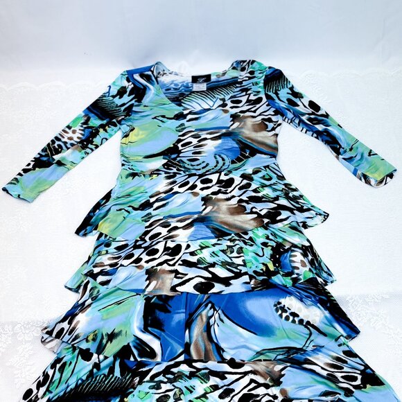 Women's Whimsical Libra Dress Unique Abstract Butterfly Tiered Ruffled Dress - Picture 5 of 13